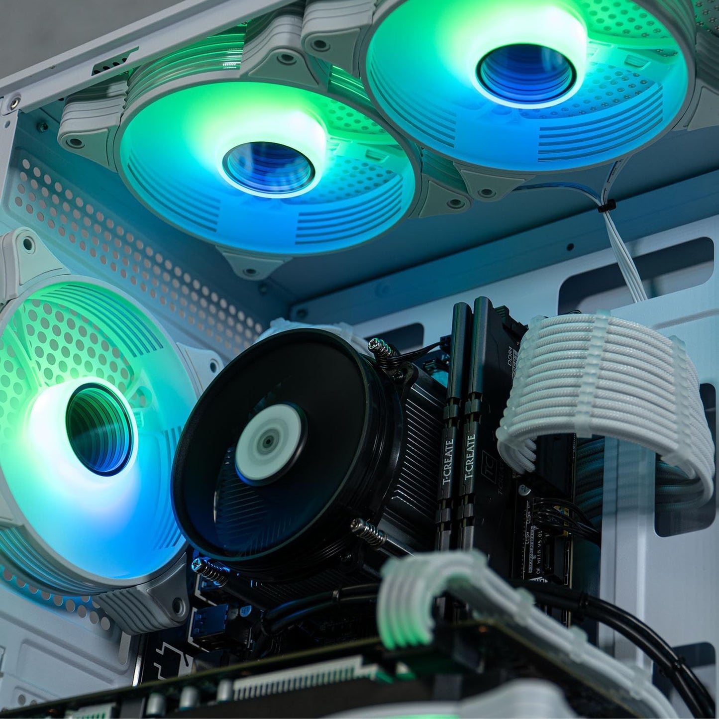 ViprTech Stryker 1.0 Gaming PC - AMD Ryzen 7 (4.1GHz Turbo), RX 580 8GB, 32GB DDR4 3200, 1TB NVMe SSD, 700W PSU, WiFi BT, Win 11 Pro, RGB, Desktop Computer Prebuilt, White